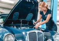 How do I perform a classic car VIN check?