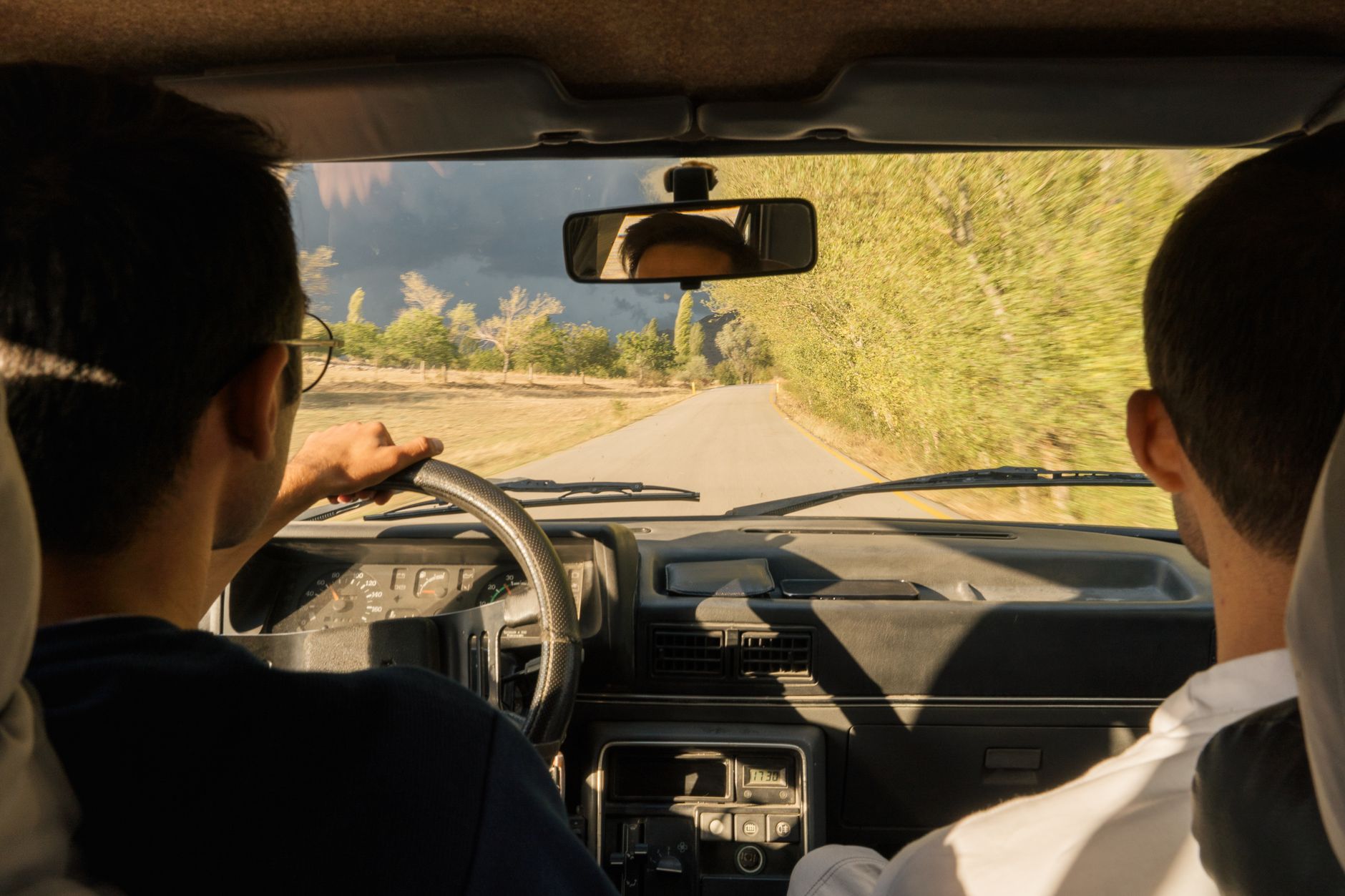 Best Summer Driving Tips 2026 Guide