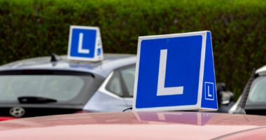 How to Parallel Park a Car 2026 Guide